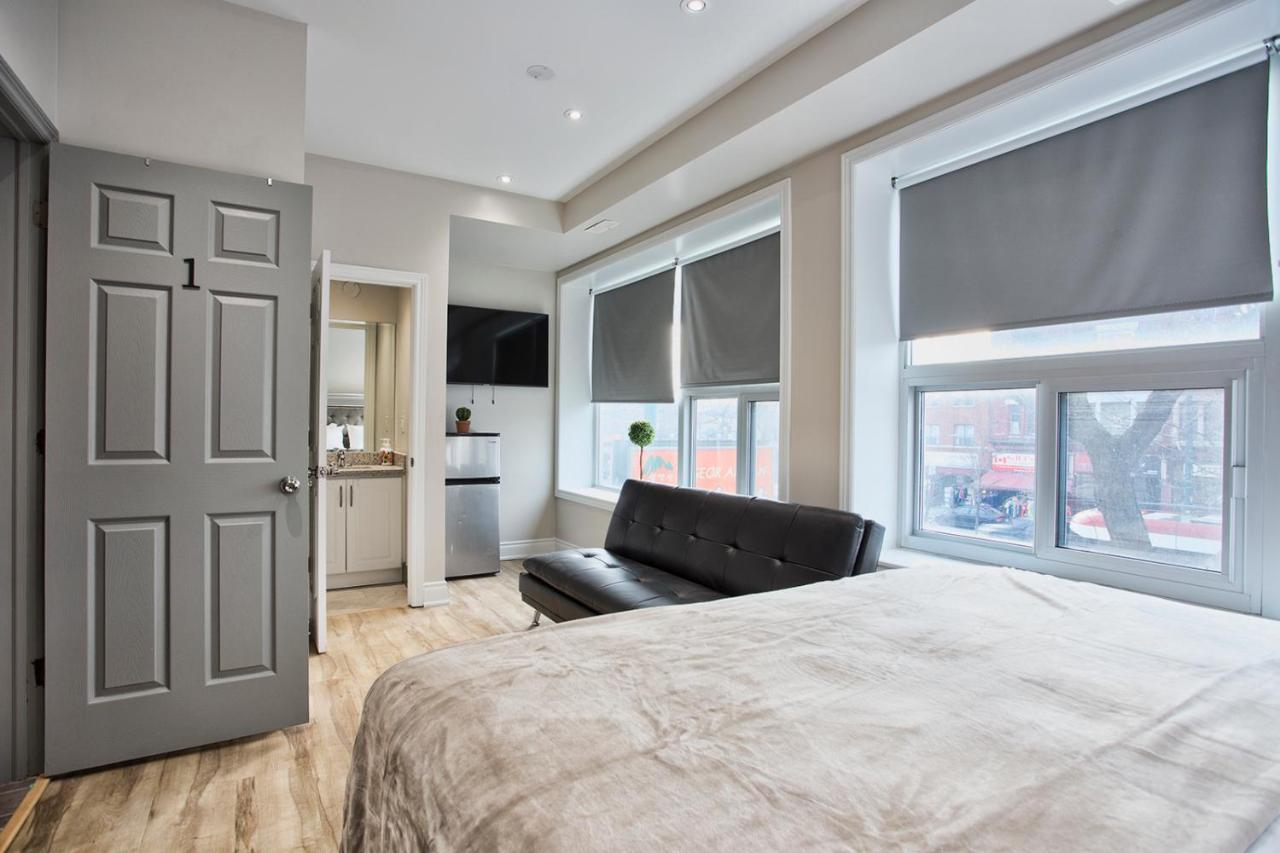 Toronto Rooms And Suites Buitenkant foto